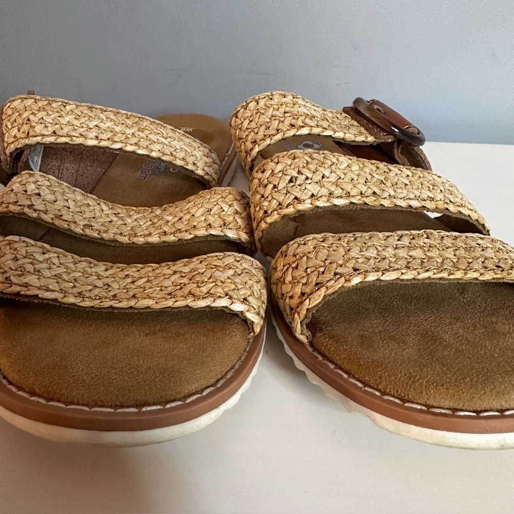 BOBS From Skechers - Sandals, Women’s, Memory Foam, Woven Straps, Size 6 - Picture 7 of 9